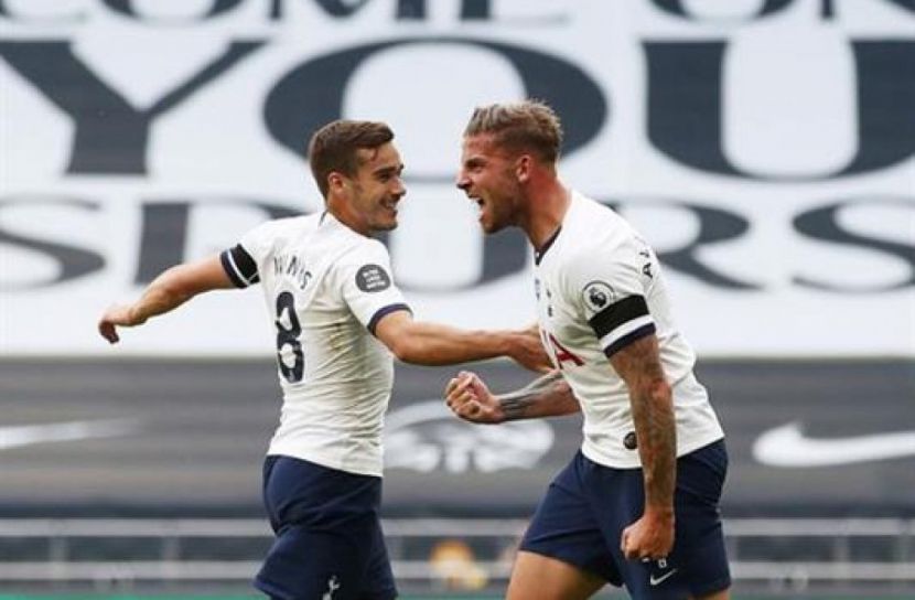 টটেনহামের কাছে হারলো আর্সেনাল