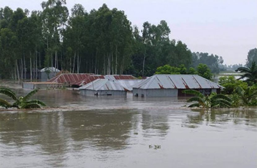 কুড়িগ্রামে ২ লক্ষাধিক মানুষ পানিবন্দি