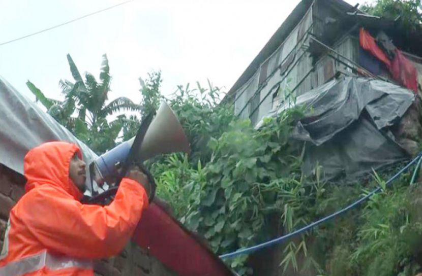 চট্টগ্রামে পাহাড় ধসের আশঙ্কা