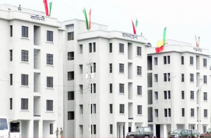 প্রধানমন্ত্রীর দেওয়া ফ্ল্যাট পেলেন ৬’শ বস্তিবাসী