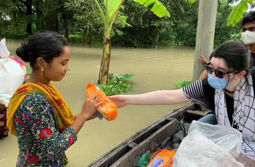 ফরিদপুরে বন্যার্ত মানুষের ভোগান্তি চরমে 