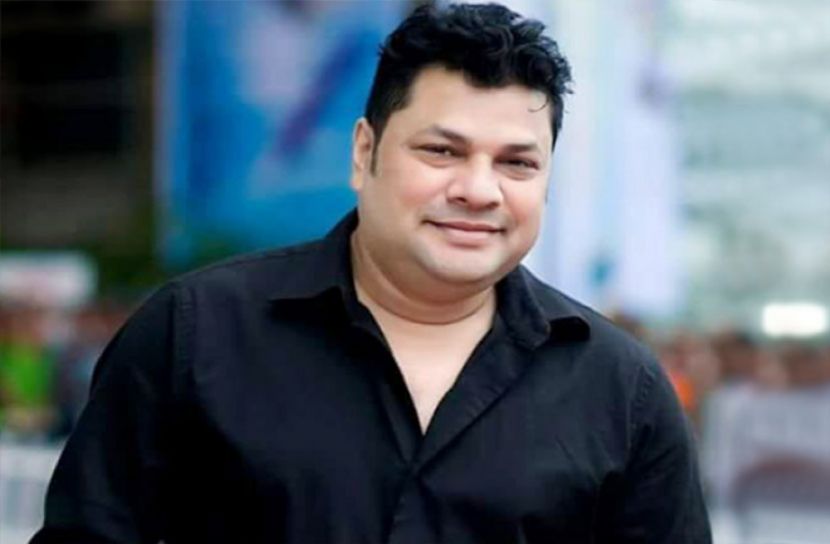 রবি চৌধুরী করোনাক্রান্ত হয়ে হাসপাতালে