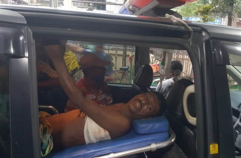 খাবারের টোকেন নিয়ে সংঘর্ষে ভিক্ষুক ছুরিকাহত