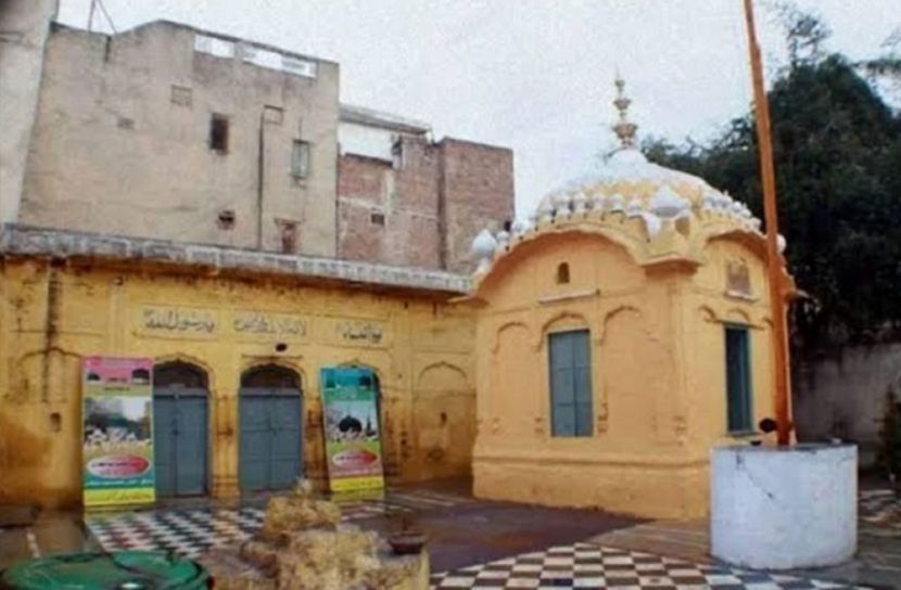 গুরুদুয়ারাকে মসজিদ বানাচ্ছে পাকিস্তান!