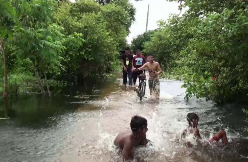 গোপালগঞ্জের ১০ গ্রামের সহস্রাধিক পরিবার পানিবন্দি
