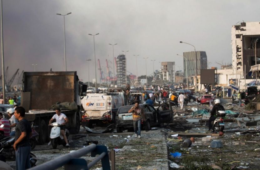 ভয়াবহ বিস্ফোরণ বৈরুতে, নিহত ৮০ (ভিডিও)