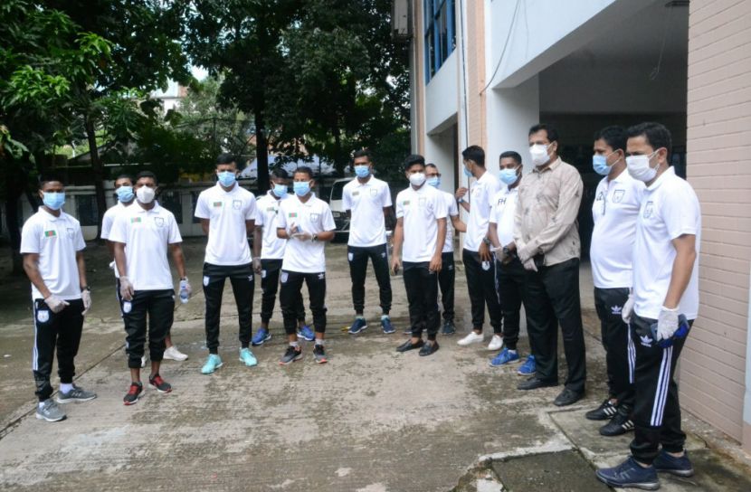 করোনা পজিটিভ হয়েছেন জাতীয় দলের চার ফুটবলার