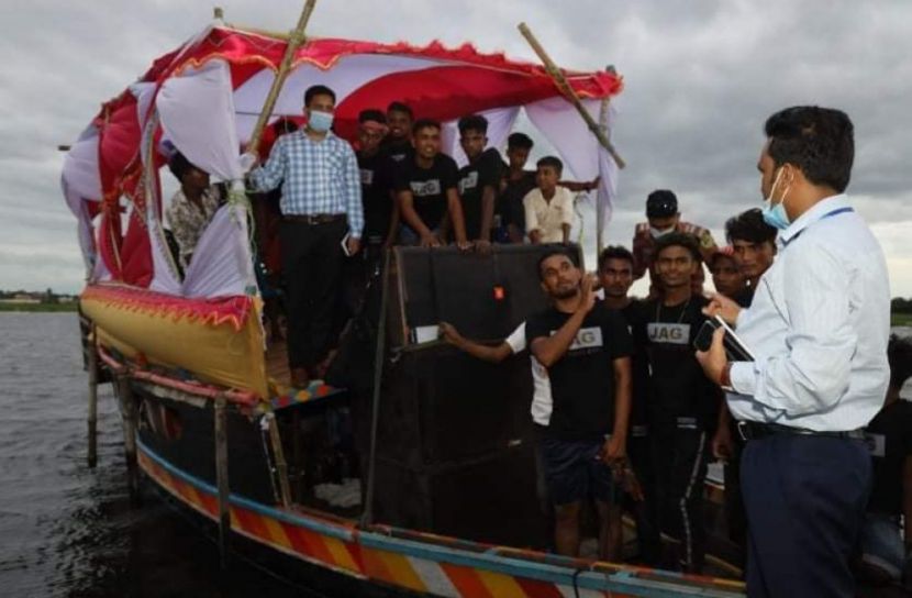 বখাটেপনা ও উচ্ছৃঙ্খলতা রোধে নরসিংদীতে অভিযান