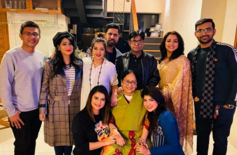 আবারও সম্প্রচারে আসছে জনপ্রিয় ‘ফ্যামিলি ক্রাইসিস’