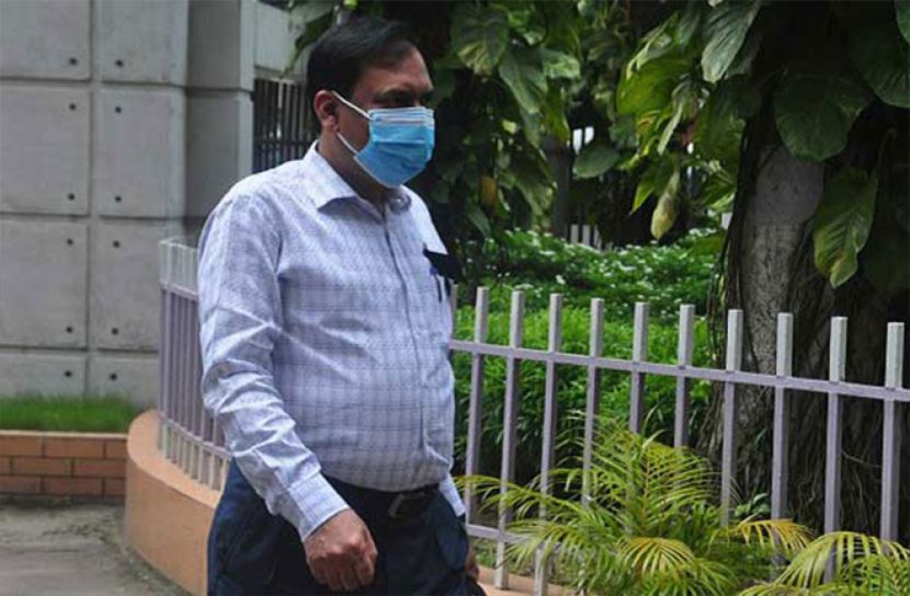 দুদকে সৎ দাবি স্বাস্থ্য অধিদফতরের সাবেক ডিজির