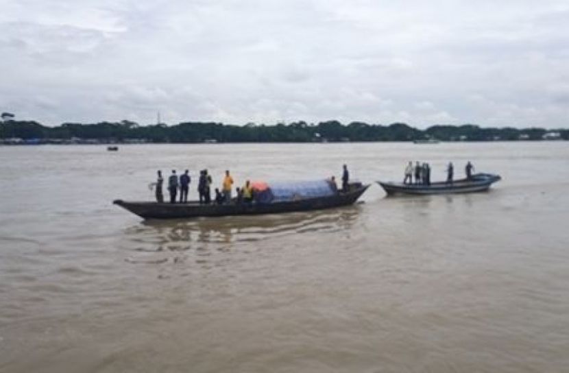 ট্রলার থেকে পড়ে কীর্তনখোলায় বৃদ্ধ নিখোঁজ