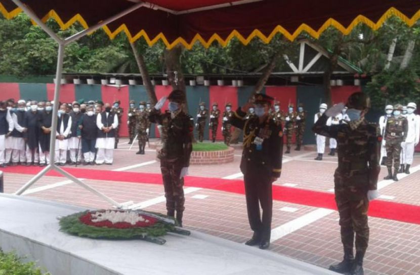 জাতির জনকের সমাধিতে প্রধানমন্ত্রীর পক্ষে শ্রদ্ধা নিবেদন