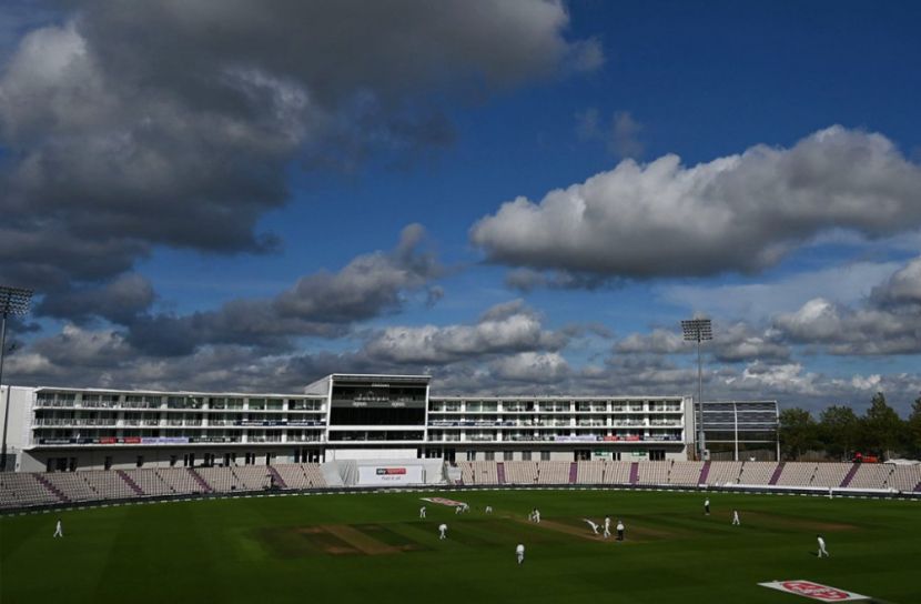 ইংল্যান্ড-পাকিস্তান ২য় টেস্ট বৃষ্টিতে ড্র