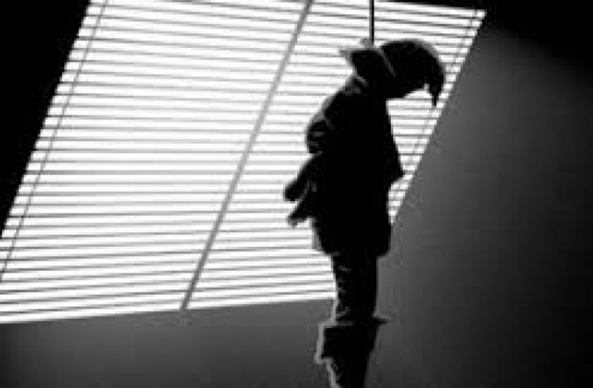 বরিশালে যুবকের আত্মহত্যা