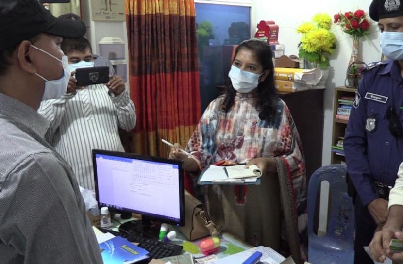 ডায়াগনস্টিক মালিক সেই ভুয়া ডাক্তারের ফের জরিমানা