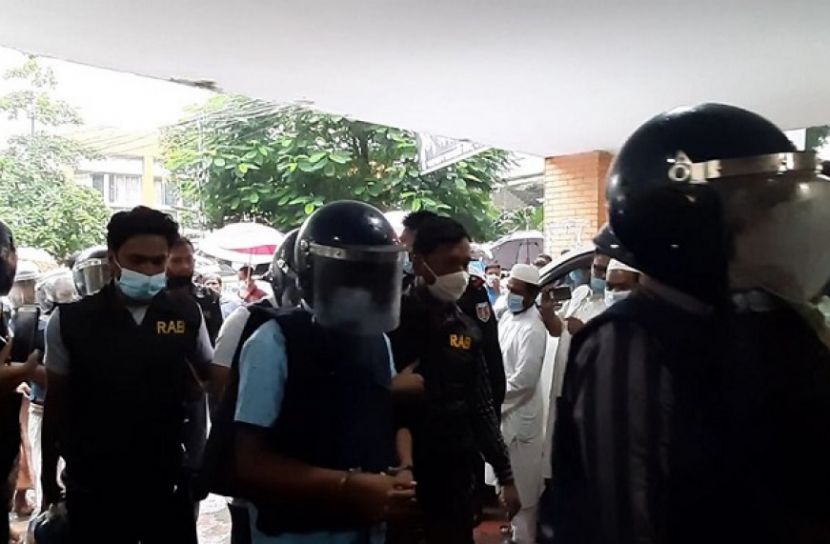 সিনহা হত্যা: আদালতে সোপর্দ ৪ পুলিশসহ ৭ আসামি