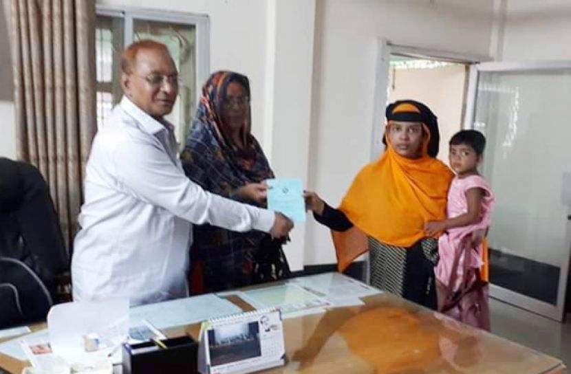 বোয়ালমারীর ৪৬০ মা পেলেন ‘মাদার সহায়তা’