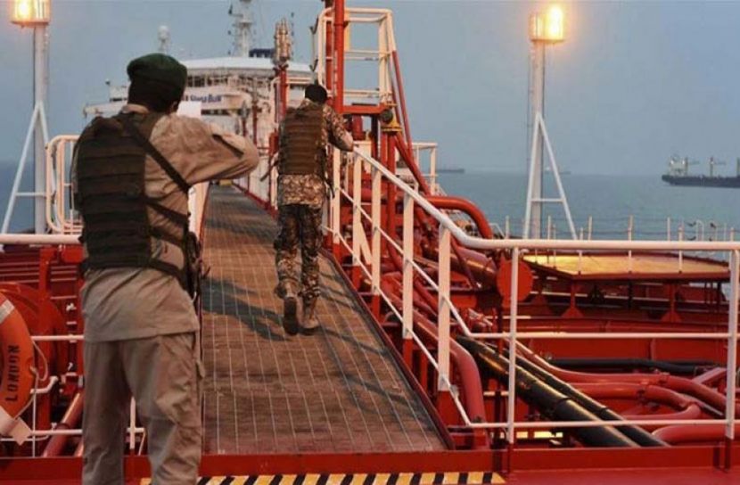 আমিরাতের জাহাজ-ক্রু আটক করেছে ইরান