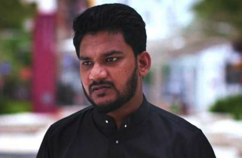 দেশে ফিরেছেন মালয়েশিয়ায় আটক রায়হান