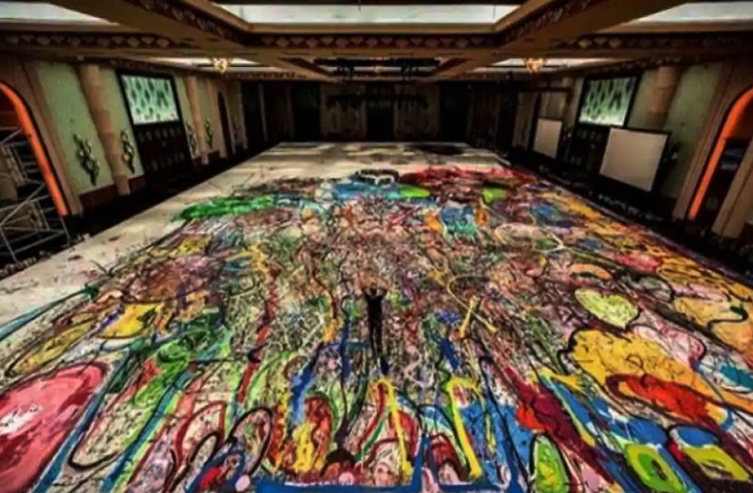 দুটি ফুটবল মাঠের সমান ছবি!