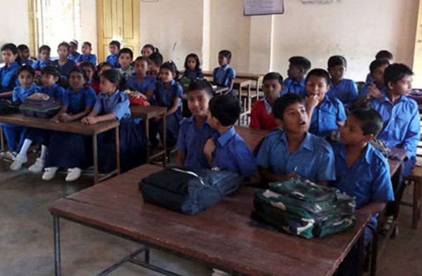 'সেপ্টেম্বরে স্কুল খোলার পরিবেশ হয়নি'