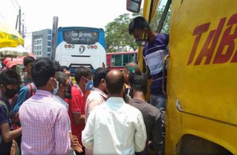 করোনাকালের গণপরিবহনের বর্ধিত ভাড়া প্রত্যাহার দাবি