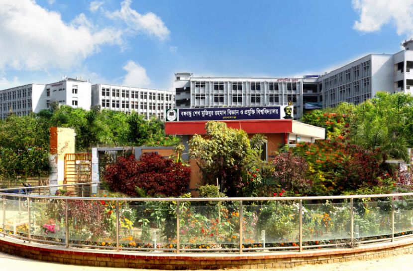 এবার প্রক্টরের বিরুদ্ধে রেজিস্ট্রারকে হুমকির অভিযোগ