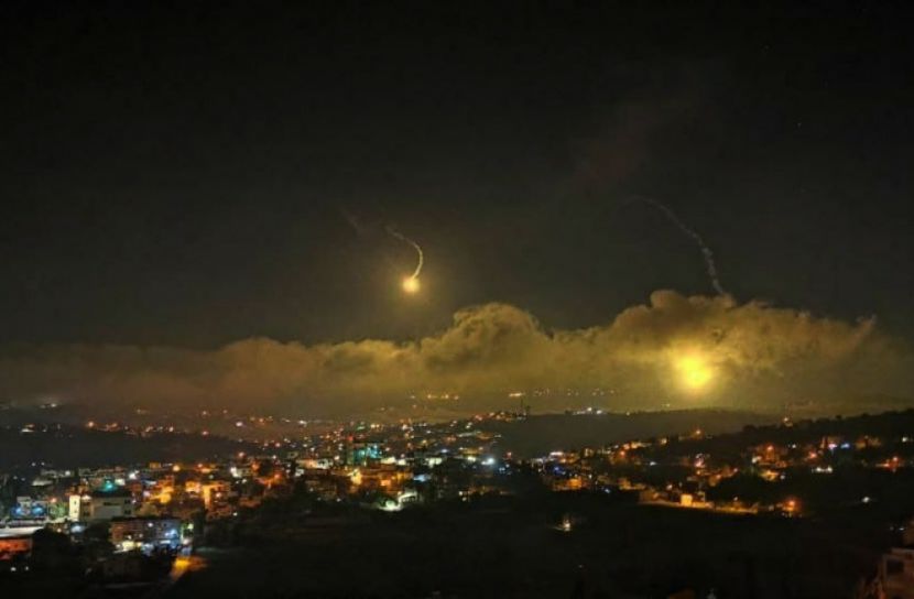 লেবানন সীমান্তে ইসরায়েলের বিমান হামলা