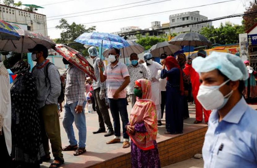 করোনার দ্বিতীয় ঢেউ আসছে!