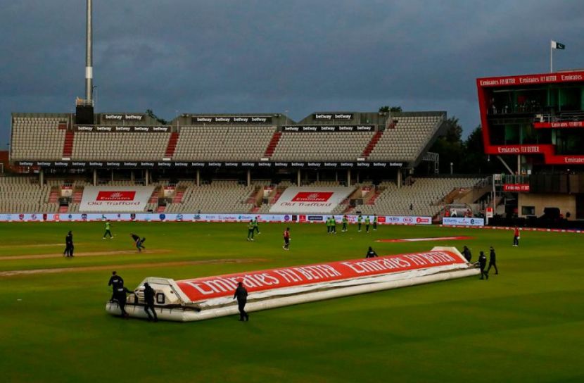 বৃষ্টিতে পন্ড ইংল্যান্ড-পাকিস্তান ১ম টি-টোয়েন্টি