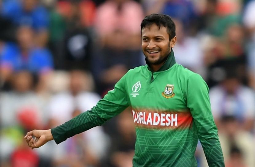 দেশে ফিরছেন সাকিব