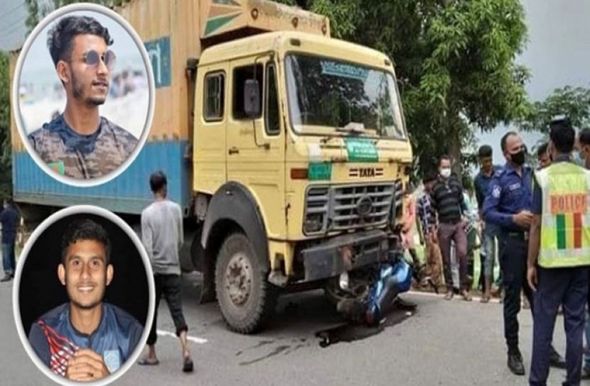 কাভার্ড ভ্যানের চাপায় ঢাবির ২ শিক্ষার্থীসহ নিহত তিন