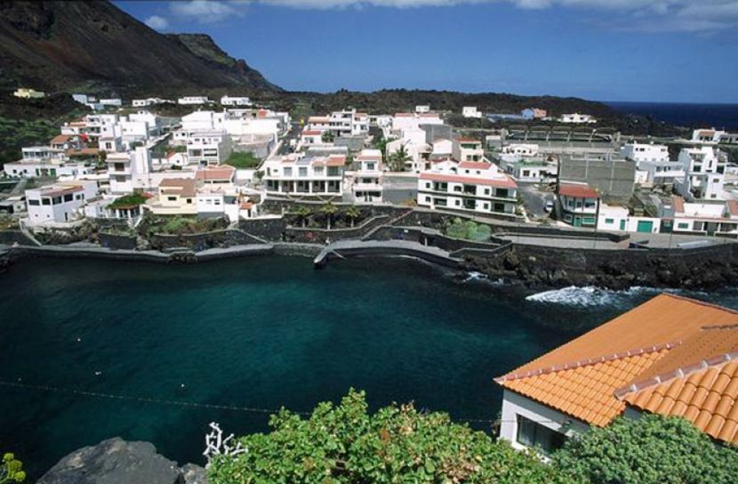 করোনা দ্বিতীয় প্রবাহ: ক্যানারি দ্বীপপুঞ্জে আক্রান্ত ৭০০০