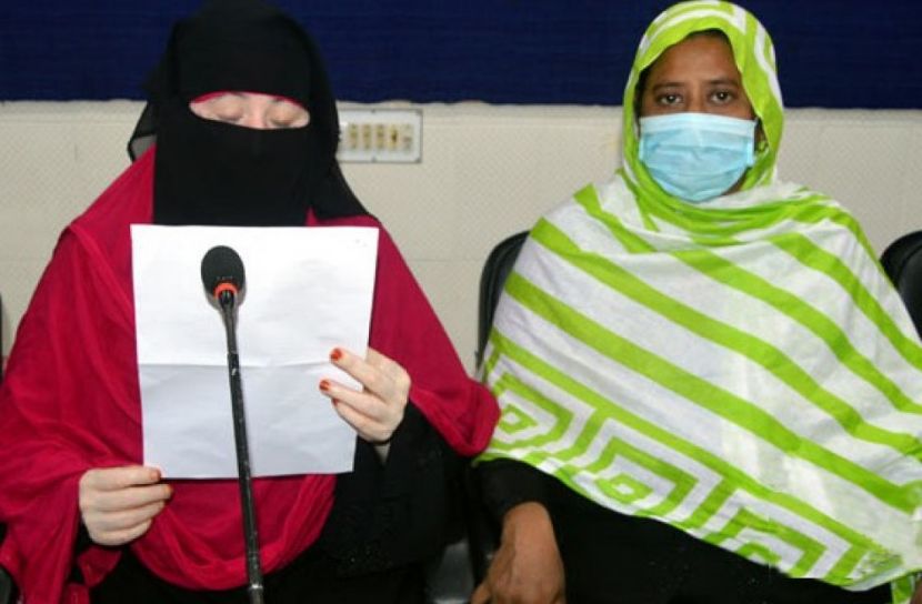 হত্যা মামলায় আসামির বদলে বৃদ্ধ বাবাকে গ্রেপ্তারের অভিযোগ