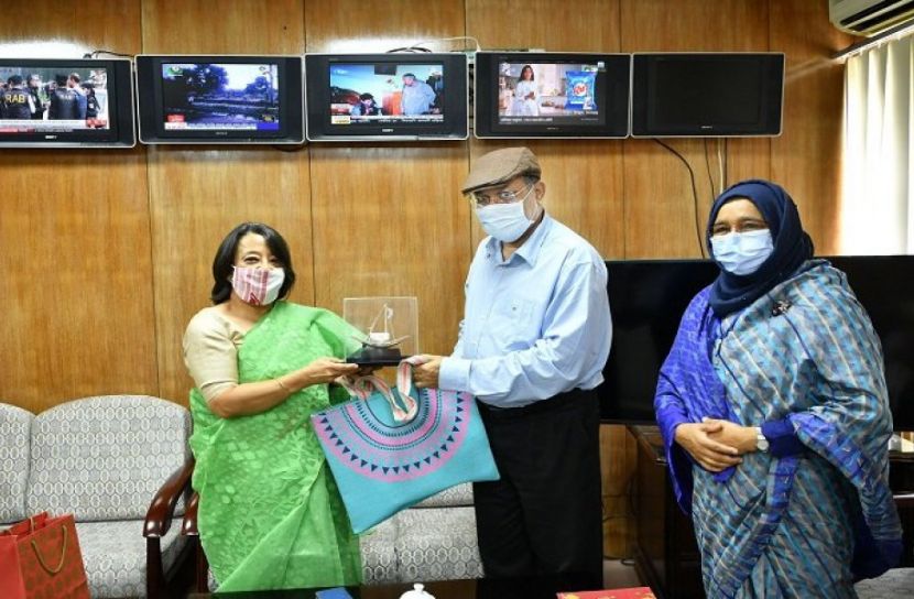 ভারতের সাথে এদেশের সম্পর্ক অকৃত্রিম: তথ্যমন্ত্রী