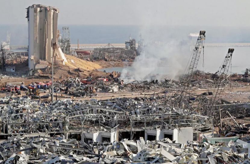 বৈরুতে ধ্বংসস্তূপের নিচে জীবিত শিশুর সন্ধান!