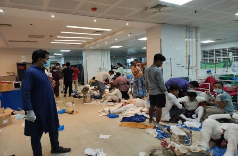 মসজিদে বিস্ফোরণ: মৃত্যু বেড়ে ১৪