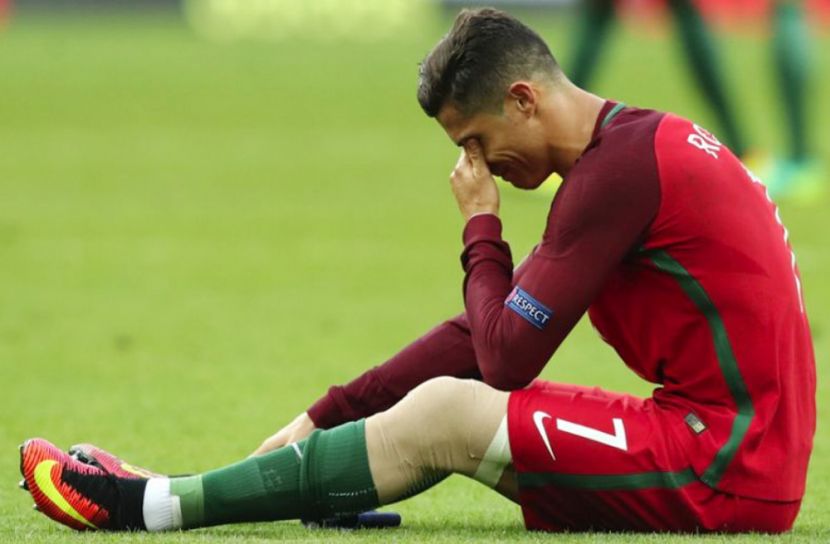 মৌমাছির কামড়ে ফুটবল অনিশ্চিত রোনালদোর