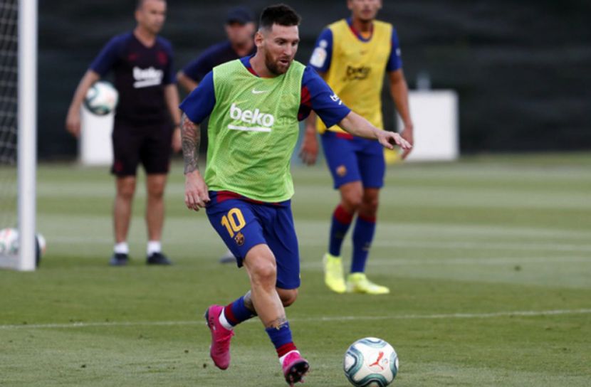 বার্সার অনুশীলনে ফিরছেন মেসি