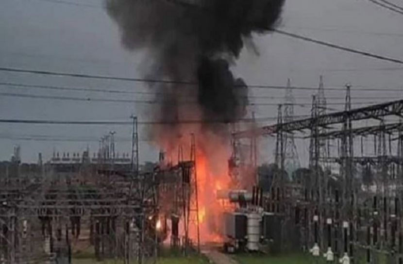 পাওয়ার গ্রিডে আগুন, ৩ জেলায় বিদ্যুৎ সরবরাহ বন্ধ