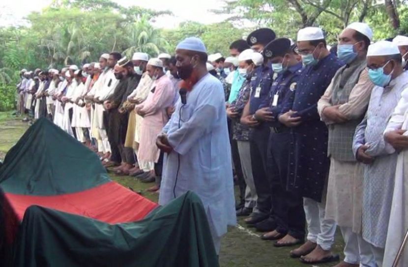 ভোলায় বীরশ্রেষ্ঠ মোস্তফা কামালের মায়ের  দাফন সম্পন্ন