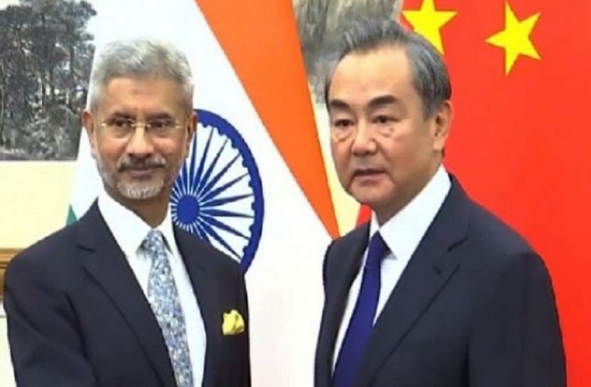 সীমান্তে উত্তেজনা, জরুরি বৈঠকে ভারত-চীনের পররাষ্ট্রমন্ত্রী