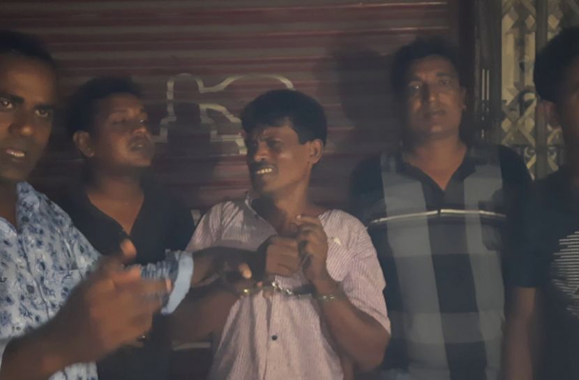 আটককৃত পাচারকারী বাচ্চু হাওলাদার