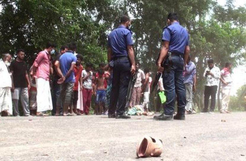 গোপালগঞ্জে ট্রাকের ধাক্কায় ভ্যানচালক নিহত