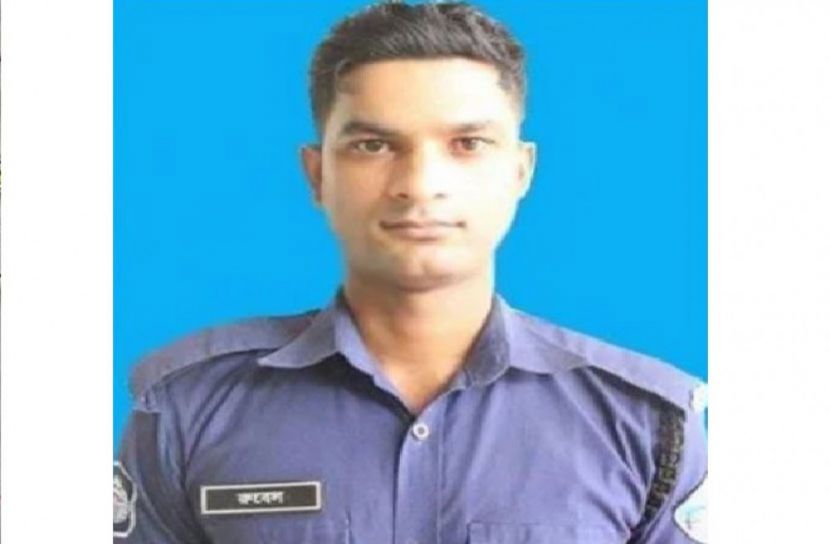 ‘প্রদীপের দেহরক্ষীকে গ্রেপ্তারের অনুমতি চেয়েছে র‌্যাব’