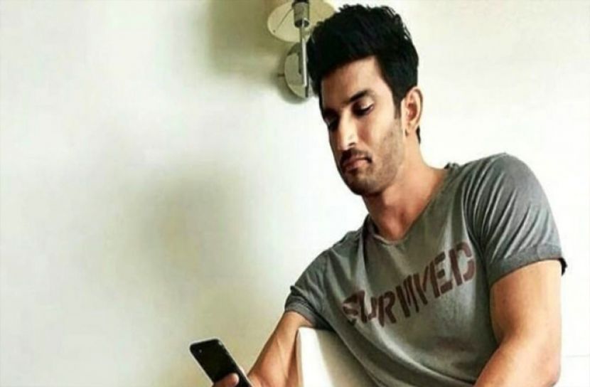 সুশান্তের মোবাইলে অস্বাভাবিকতা খুঁজে পেয়েছেন তদন্তকারীরা