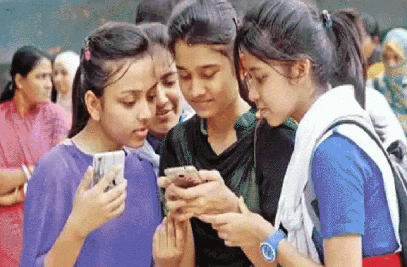 একাদশে ভর্তি নিশ্চয়নের সময় বৃদ্ধি পেয়েছে