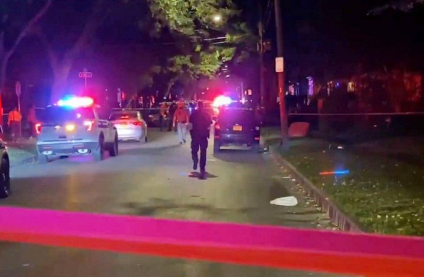 নিউইর্য়কে নাইট পার্টিতে গুলি, হতাহত ১৪