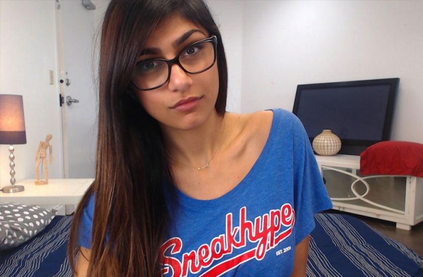 আবারও ভাইরাল মিয়া খলিফার ভিডিও!