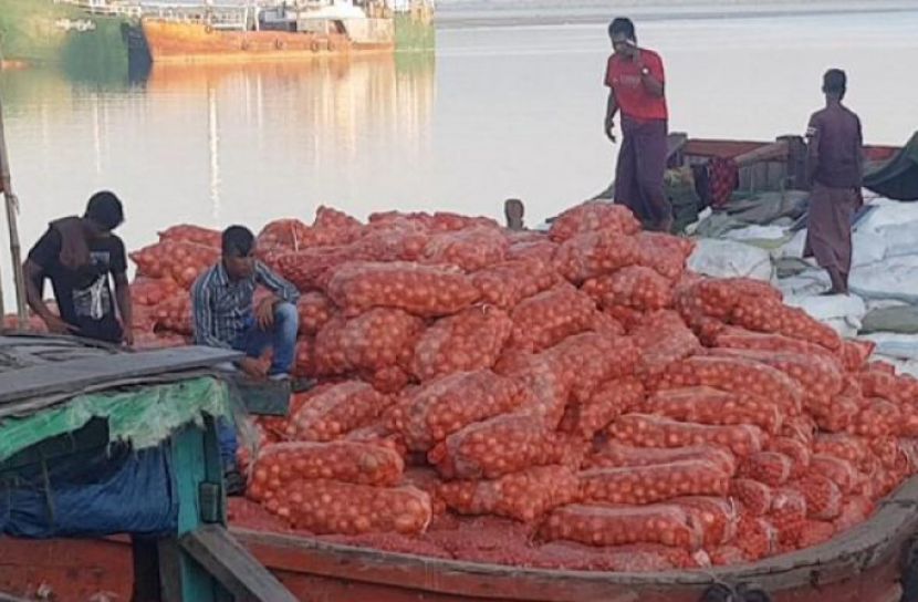 মিয়ানমারের পেঁয়াজের প্রথম চালান